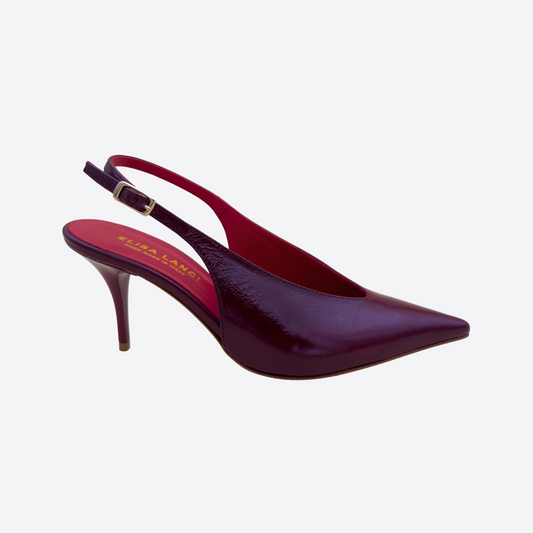 Escarpin slingback bordeaux en cuir verni vue latérale talon fin et bout pointu