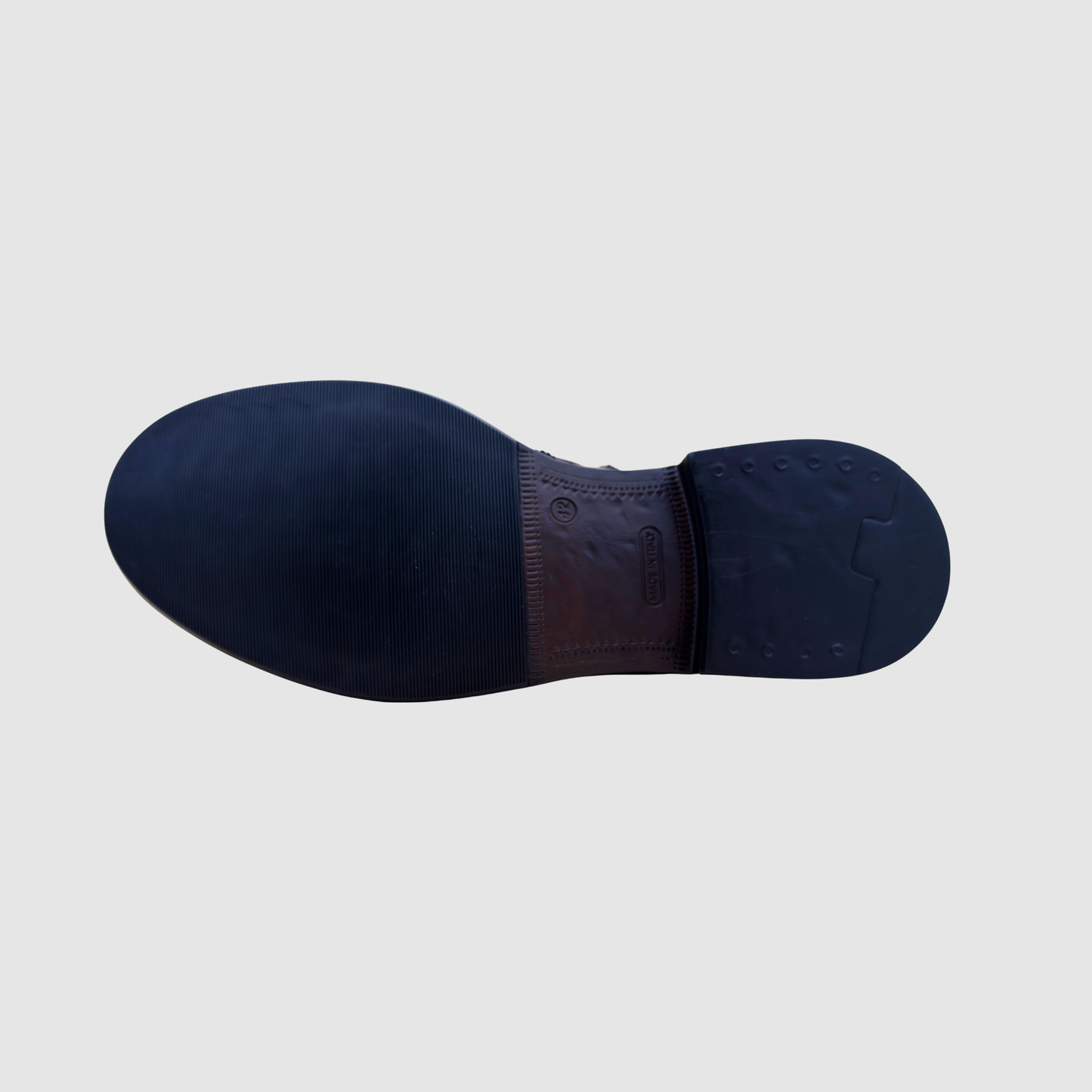 semelle bottine cuir noir homme adhérence résistance et durabilité