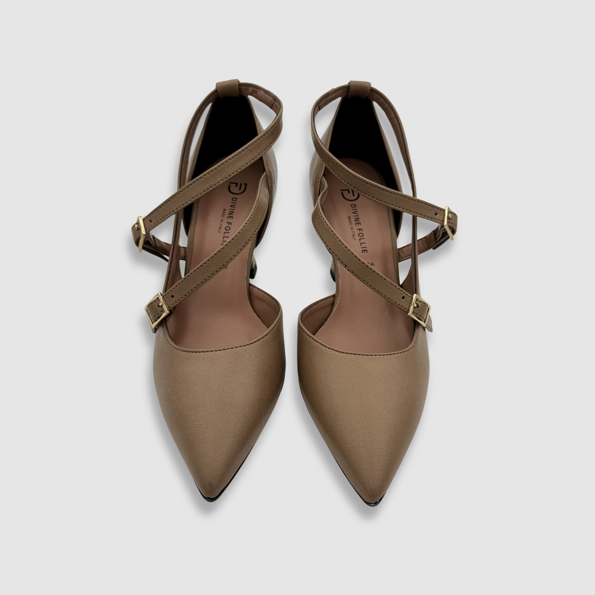 Escarpins taupe femme double bride cuir fait main vue de face élégante